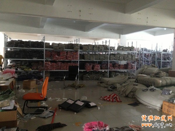 3皇冠女裝網(wǎng)店的清倉(cāng)生意經(jīng)3