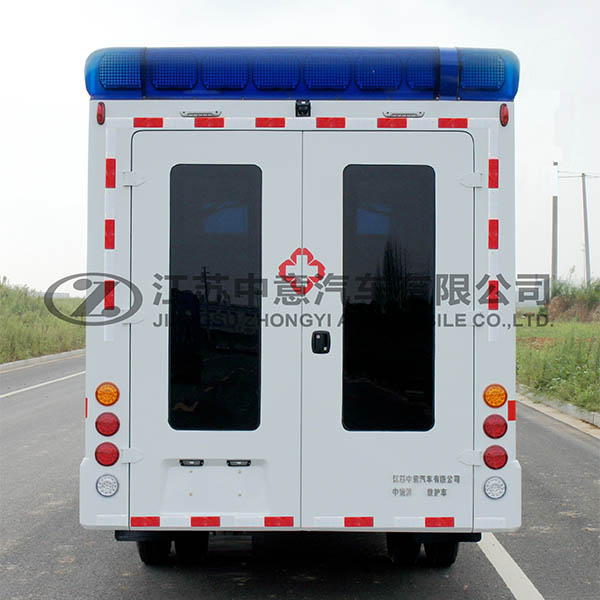 中意SZY5045XJHN依維柯寶迪方艙救護車