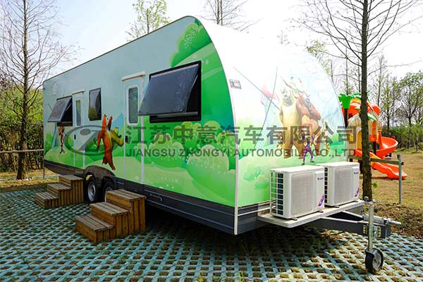 宿營(yíng)車