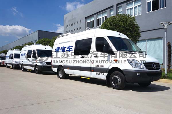 通信車