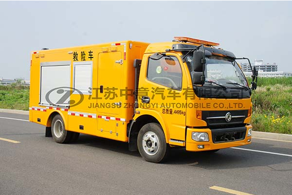 搶險(xiǎn)車