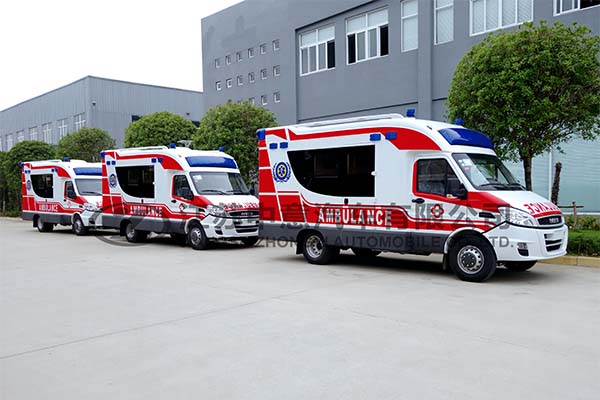 高檔救護(hù)車(chē)發(fā)車(chē)現(xiàn)場(chǎng)