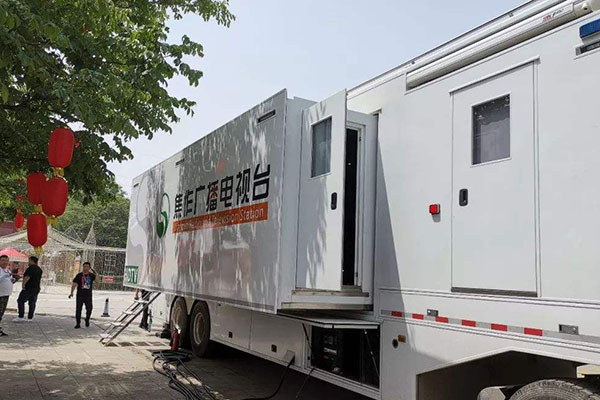 電視轉播車
